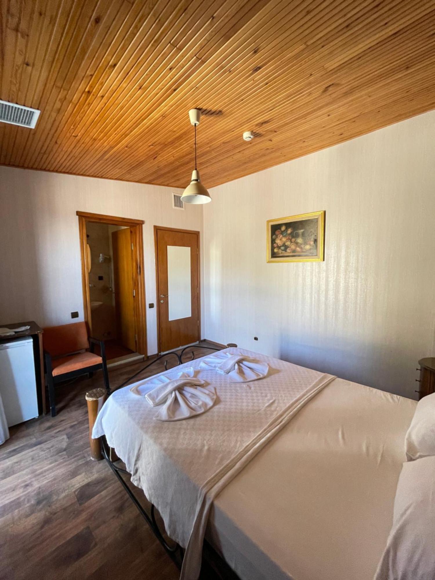 Ata Boutique Hotel Кешме Экстерьер фото